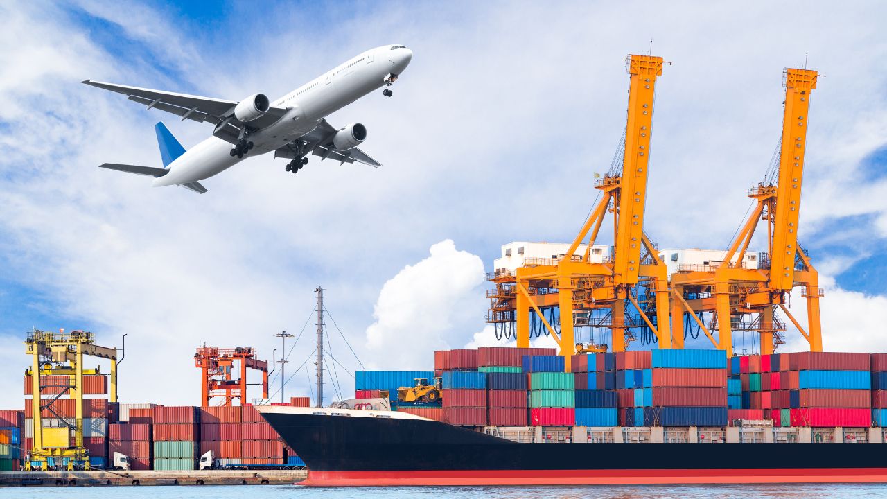Adapting to E-Commerce Growth: Outsourcing Solutions for Freight Forwarders